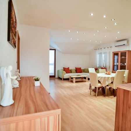 Apartment Anka Задар Экстерьер фото