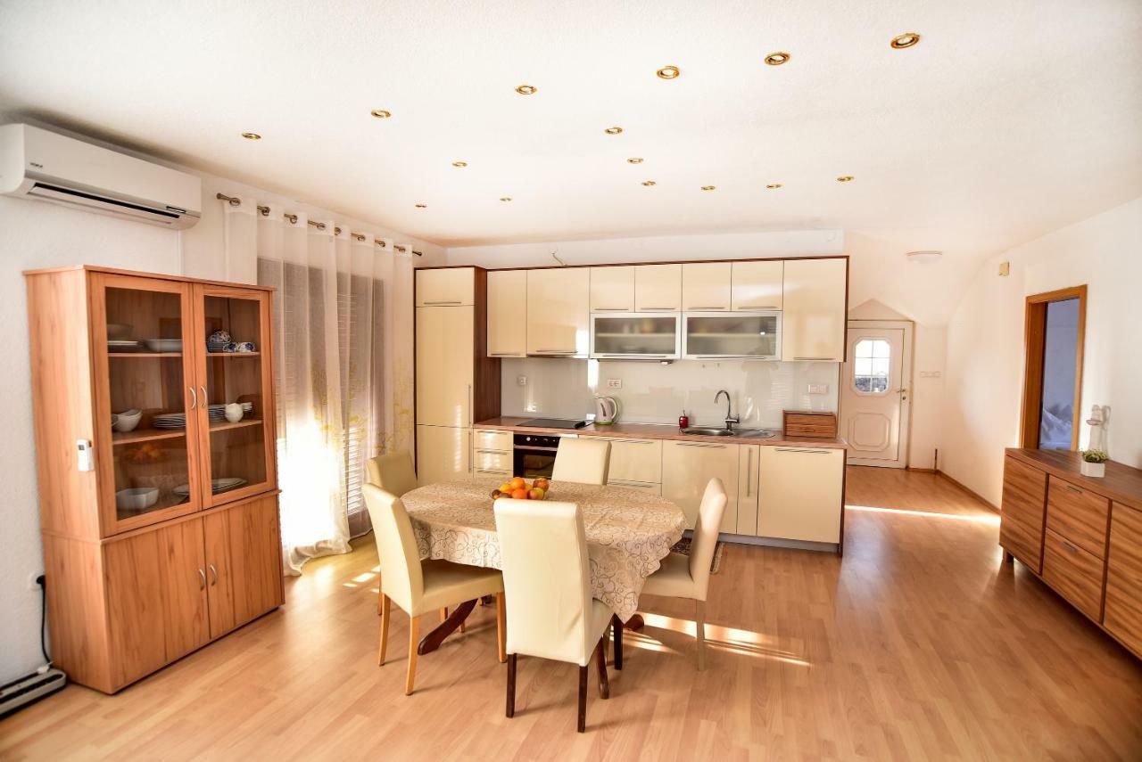 Apartment Anka Задар Экстерьер фото